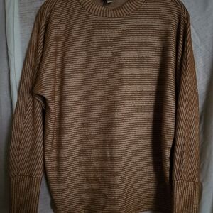 Daytrip Men's Tan Striped Crewneck Sweater